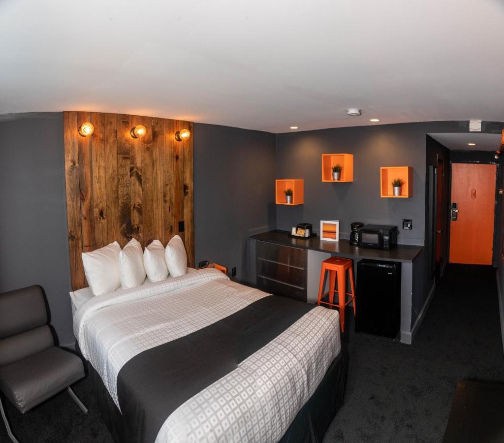 Uptown Hotel St Pete Sint-Petersburg Buitenkant foto